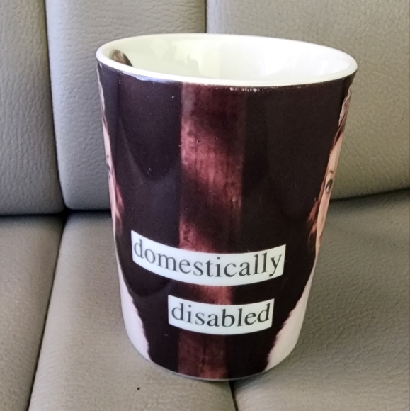 Coffee Mug "Domestically disabled" - Picture 3 of 4